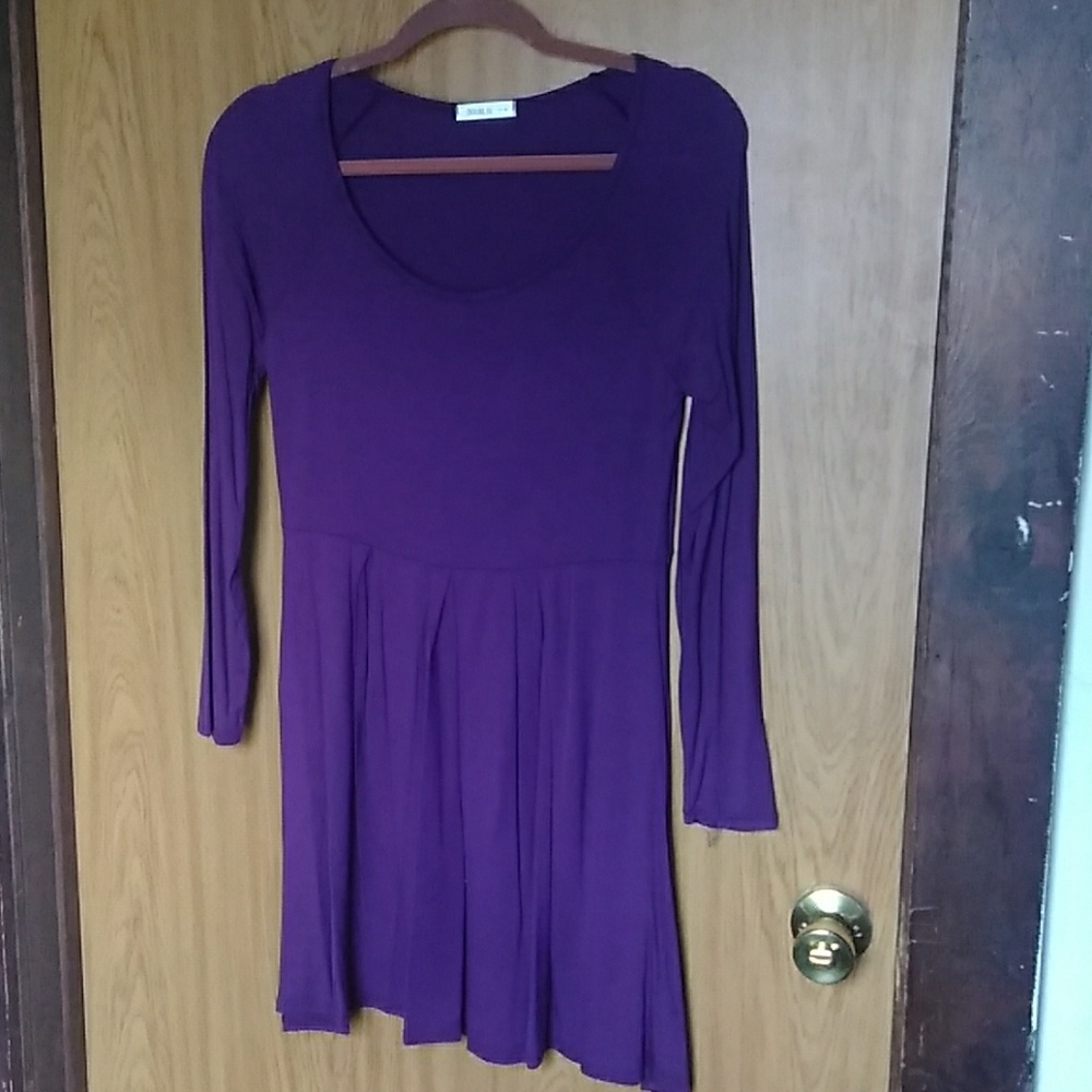 Cute Purple long-sleeved dress